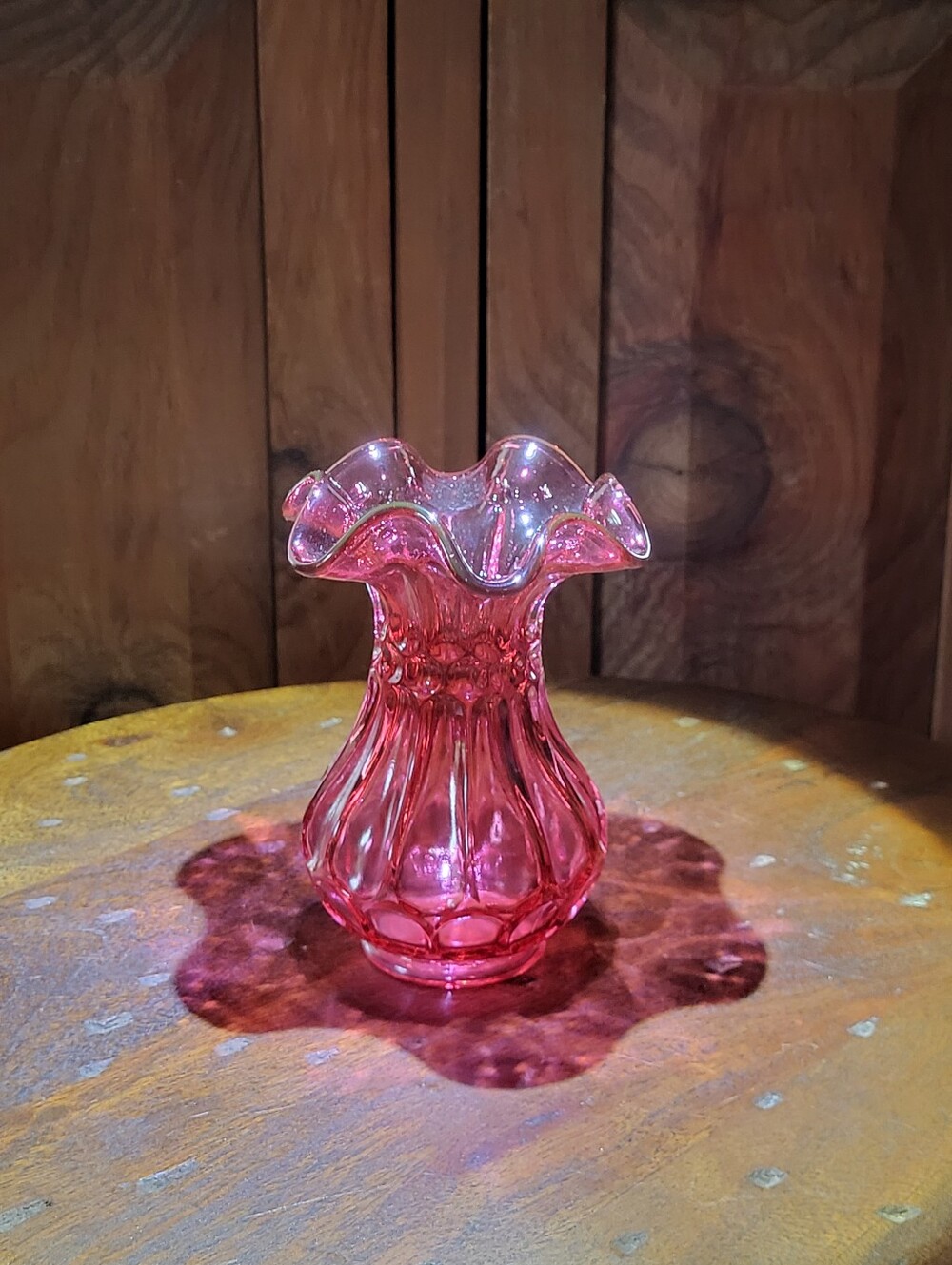 Fenton Ruffled Glass Vase - Picture 13 of 16